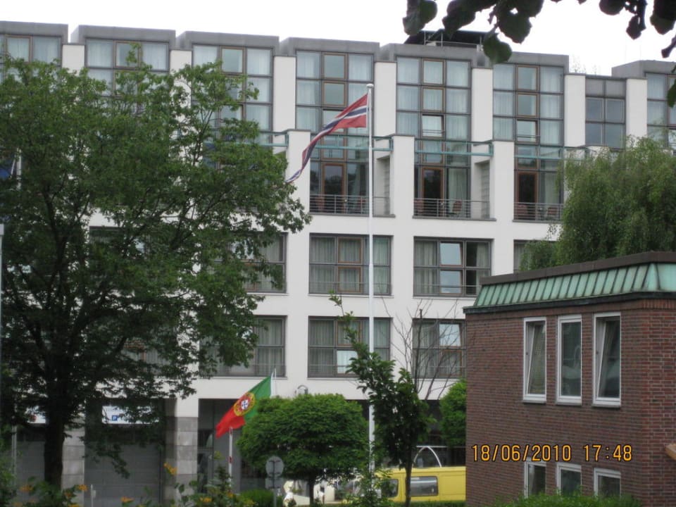 Außenansicht zur Straße Clipper Boardinghouse Hamburg-Michel