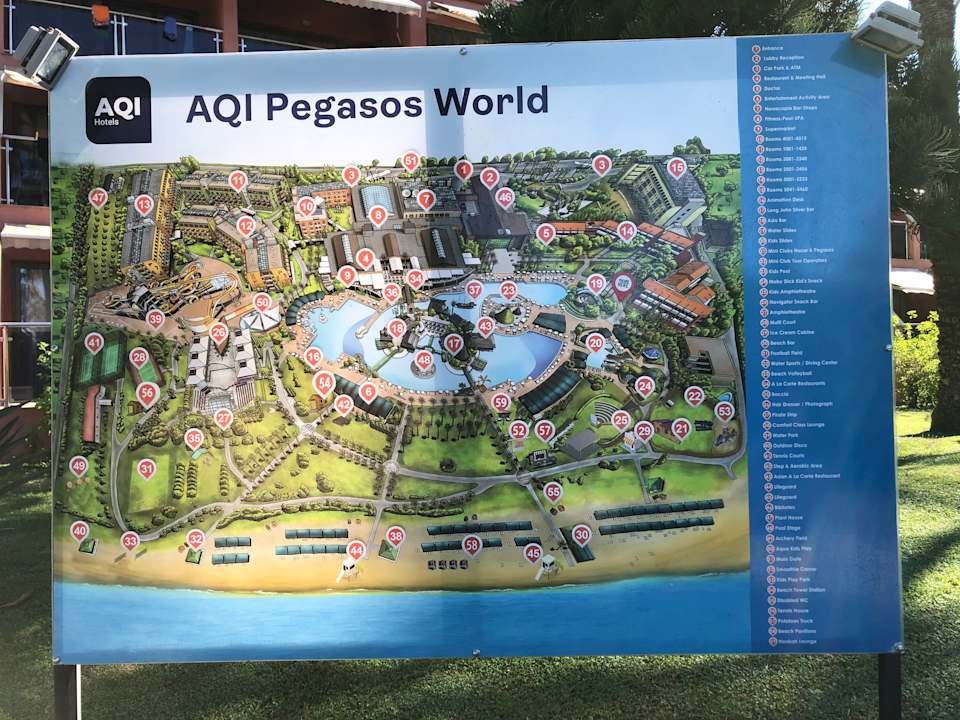 Außenansicht AQI Pegasos World