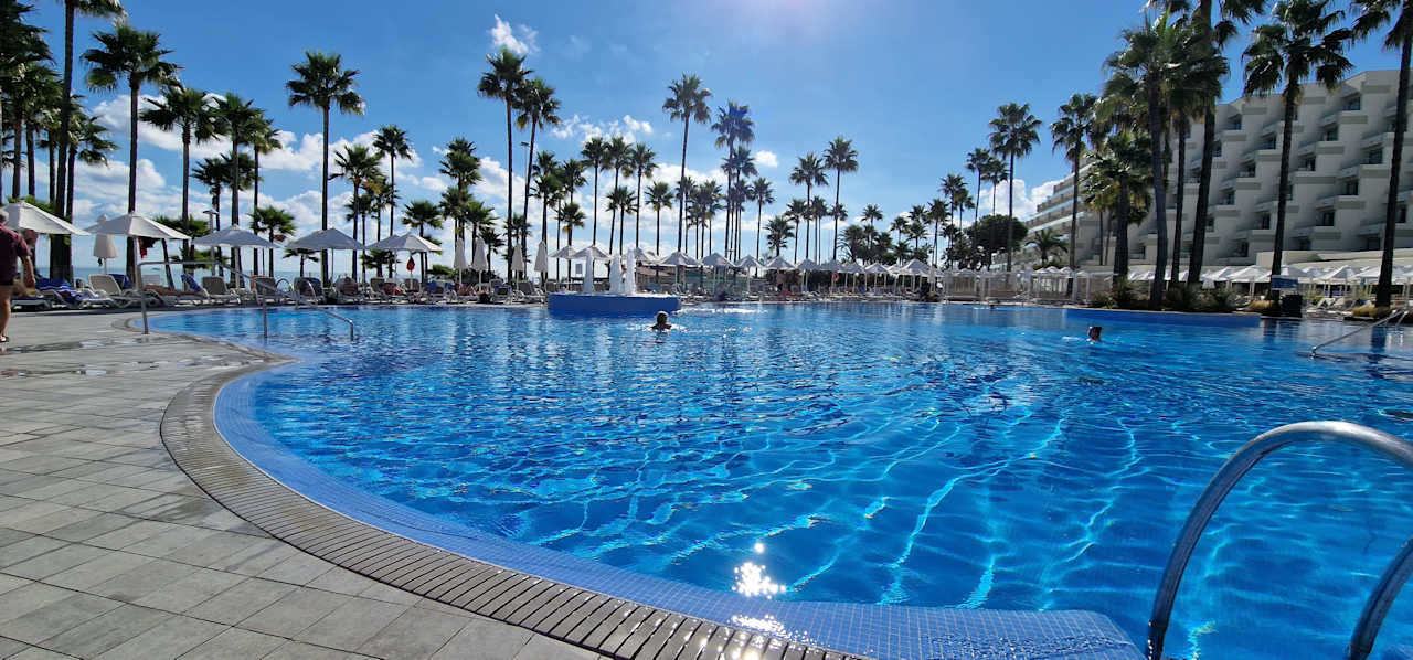 Pool Hipotels Mediterraneo