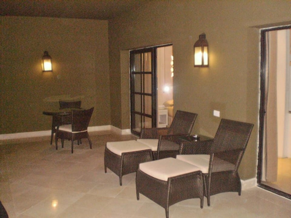 Terrasse der Suite Makadi Spa - Adults only