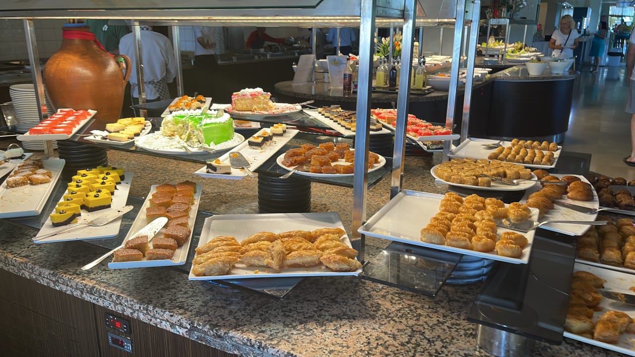 Gastro Telatiye Resort