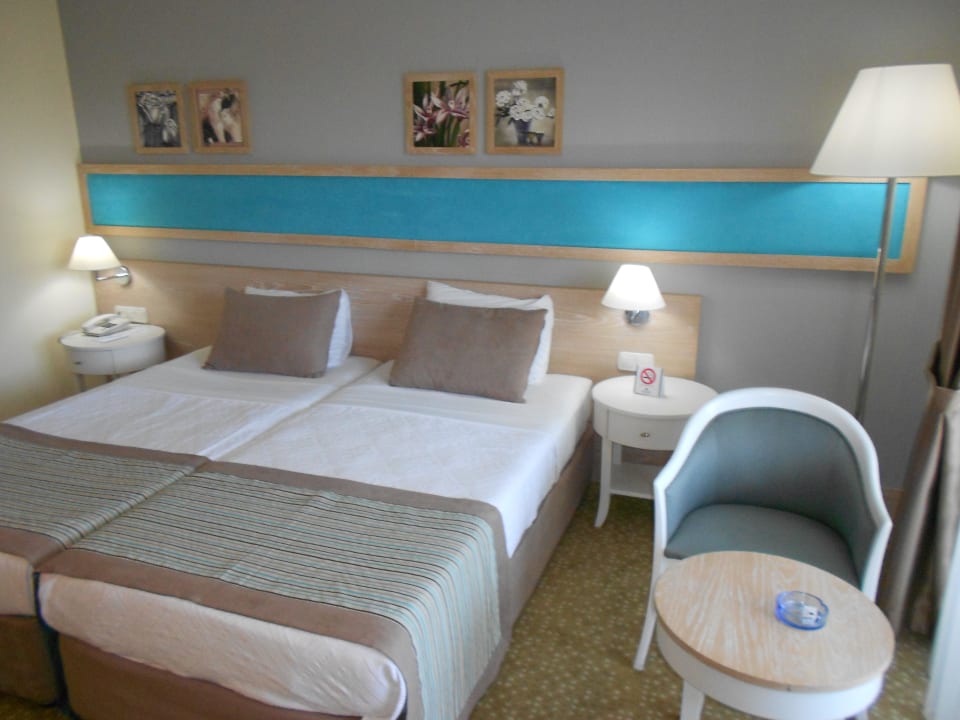 In warmen Fraben gehalten, sehr angenehm Asteria Collection Side