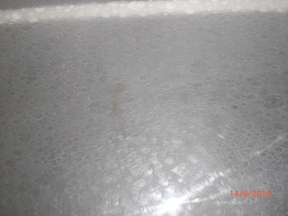 Soviel zur Sauberkeit  Tintyava Park Hotel