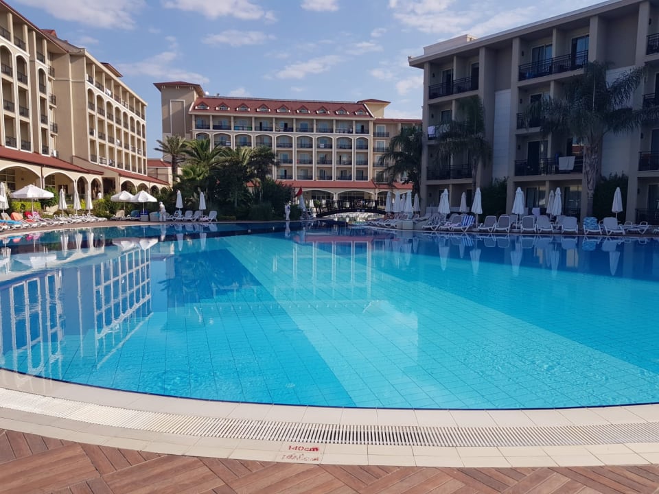 Pool Paloma Oceana