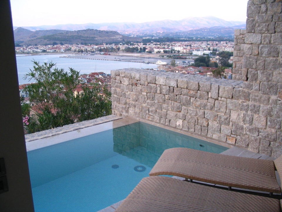 Suite mit Privalpool von Innen Nafplia Palace Hotel & Villas