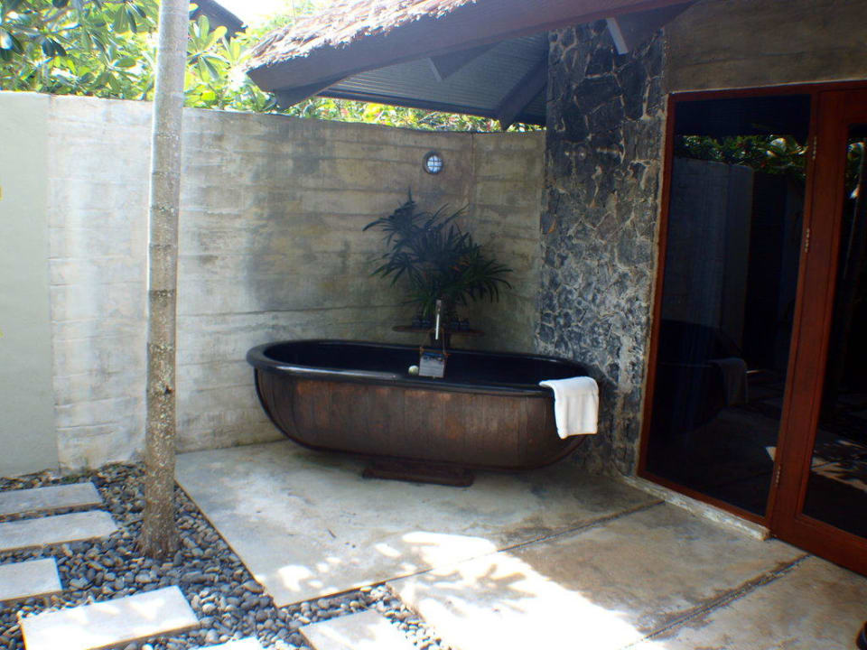 Außenbadewanne im Außenbereich The Slate