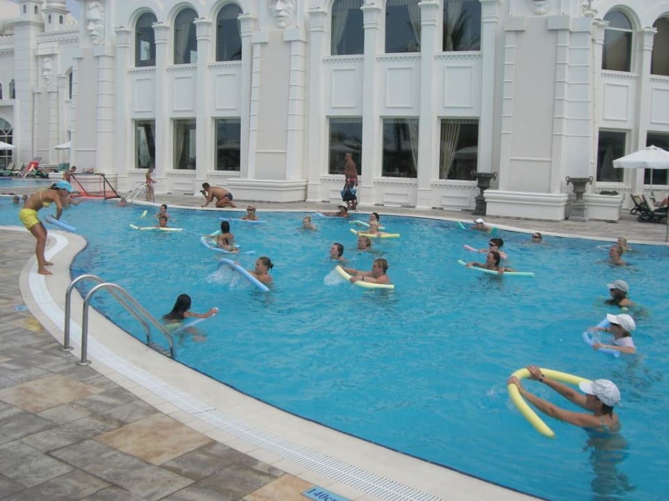 Wassergymnastik um 11 Uhr Kamelya Fulya Hotel