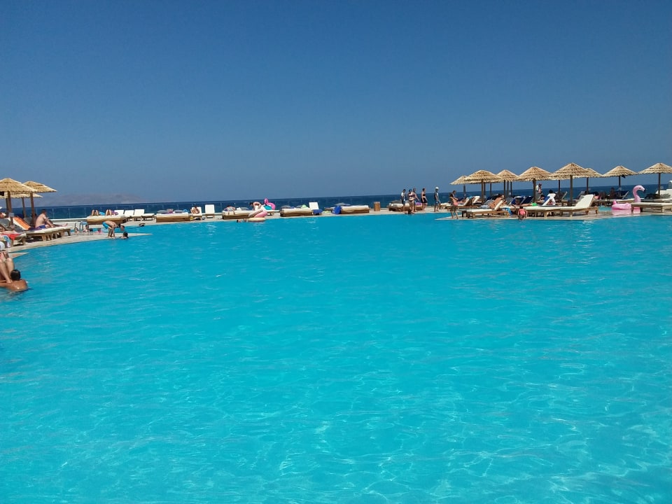 Pool Mitsis Selection Rinela