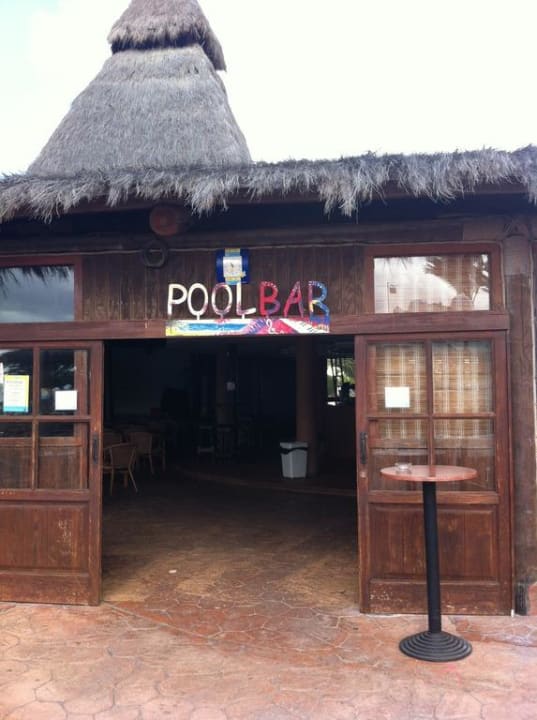 Poolbar SBH Hotel Royal Monica