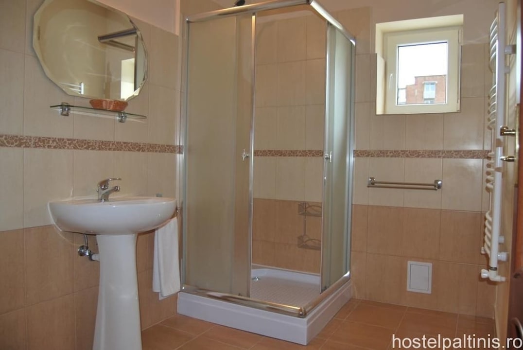 Zimmer Hostel Paltinis
