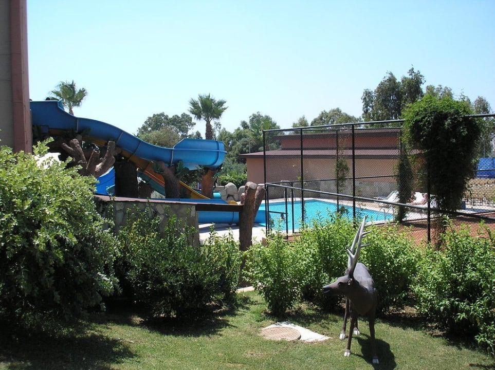 Tier Hotel Grand Side