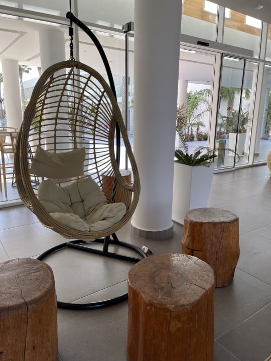 Lobby White Dreams Resort & Anex