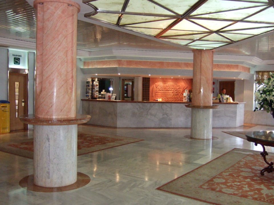Rezeption Hotel Mariant Park