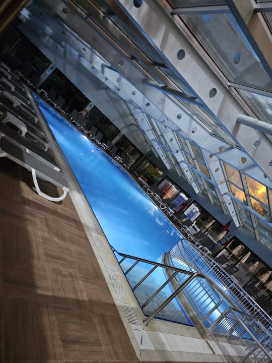 Pool Hane Family Resort