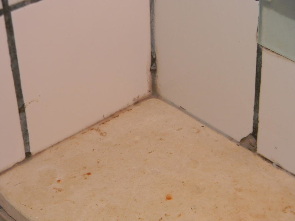 Schimmel in allen Fugen Mahdia Beach & Aquapark