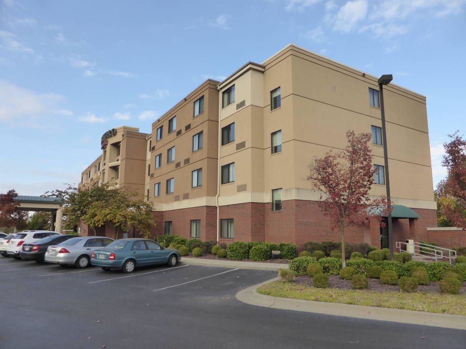 Frontseite Hotel Courtyard Fayetteville