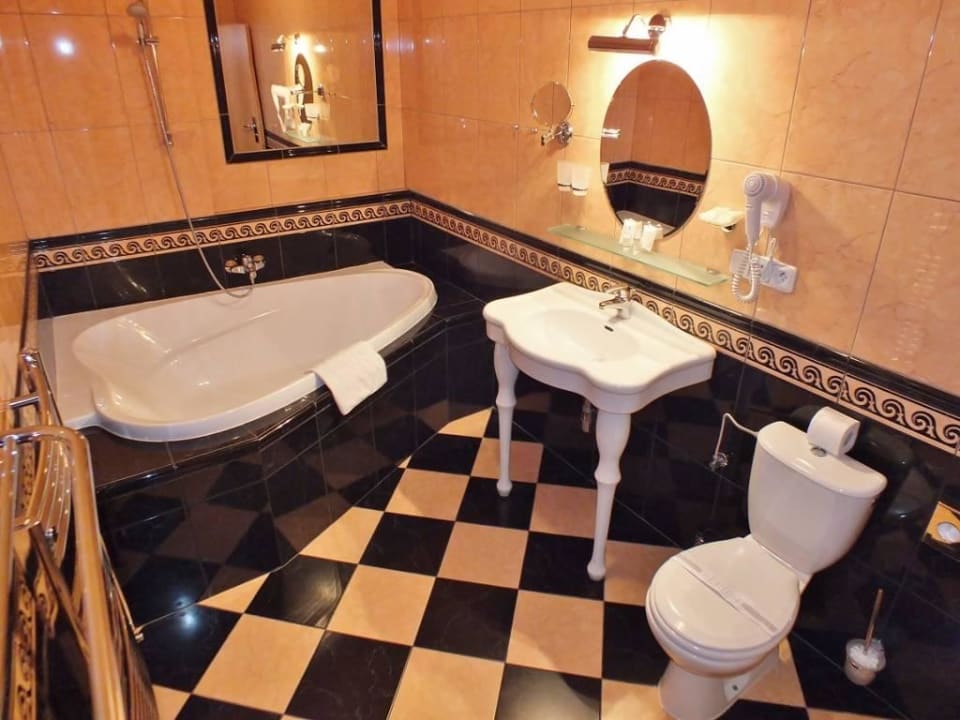 Bad von Zimmer 29 Hotel Zlatý Anděl
