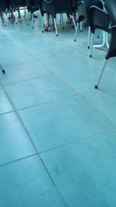 Dreck Hotel Seker Resort