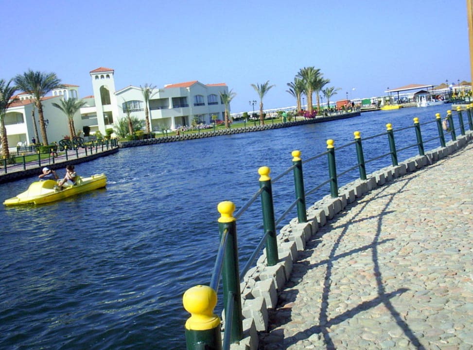 Der Kanal Pickalbatros Dana Beach Resort - Hurghada