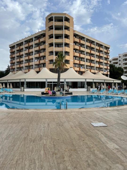 Pool Hotel The Holiday Resort