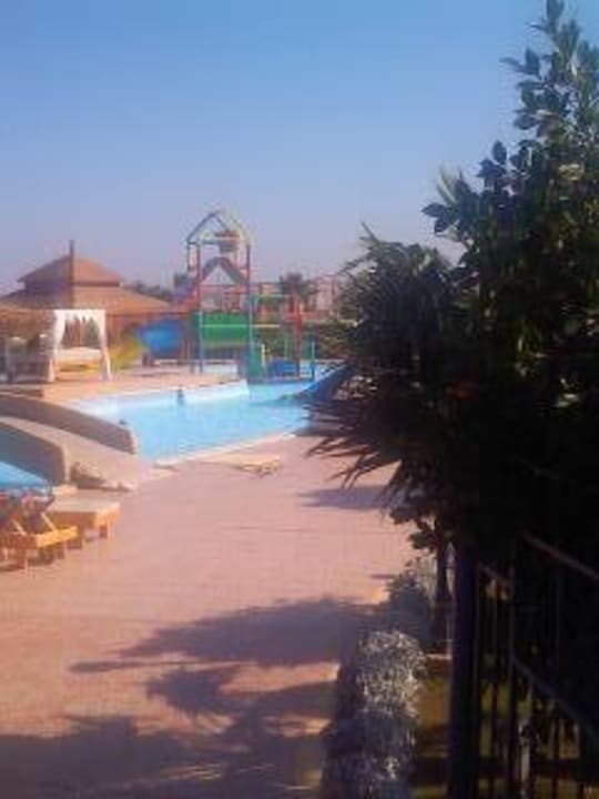 Dez. 2009 Pickalbatros Royal Moderna Resort-Sharm El Sheikh