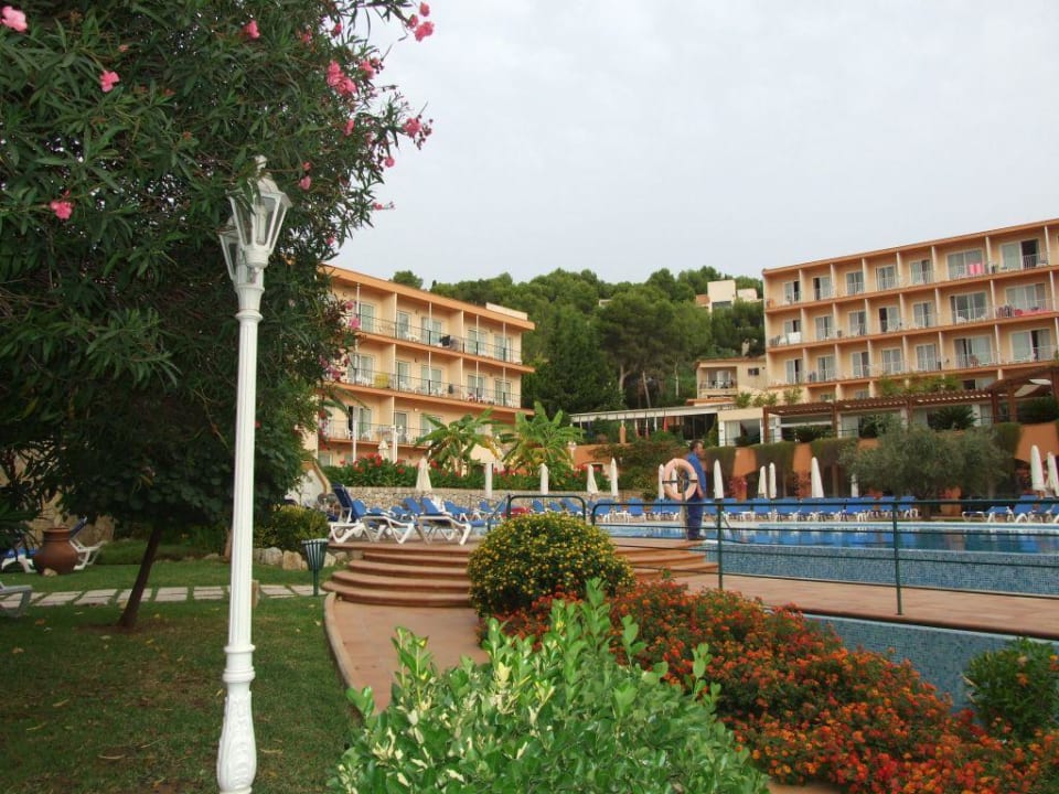 Hotelansicht, die zweite Valentin Grand Park Suite Hotel