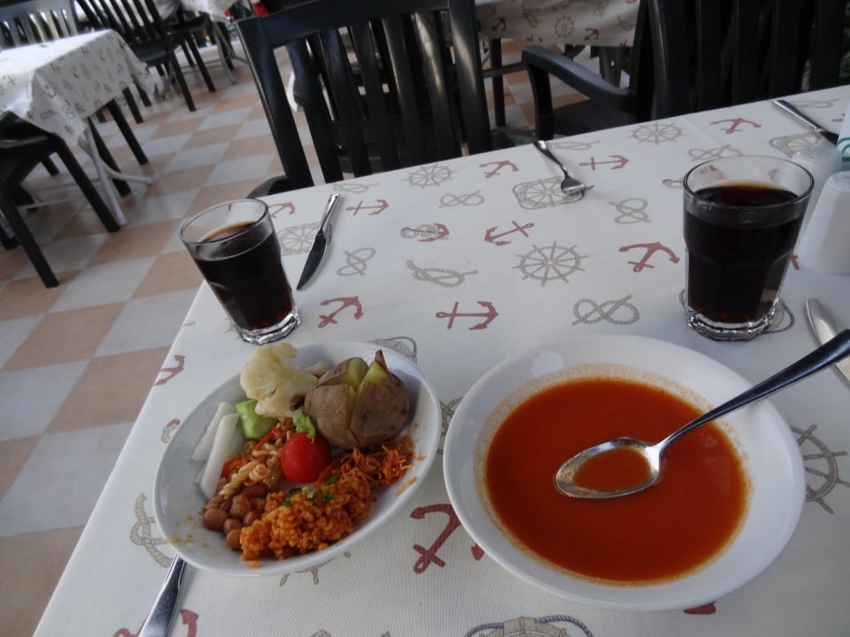 Essen Hotel Gardenia Beach