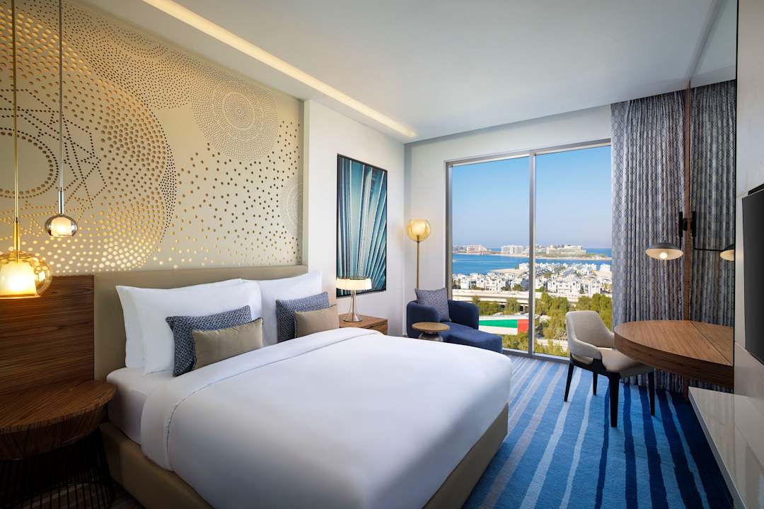 Zimmer Tumbi Hotel Dubai The Palm, Tapestry Collection by Hilton