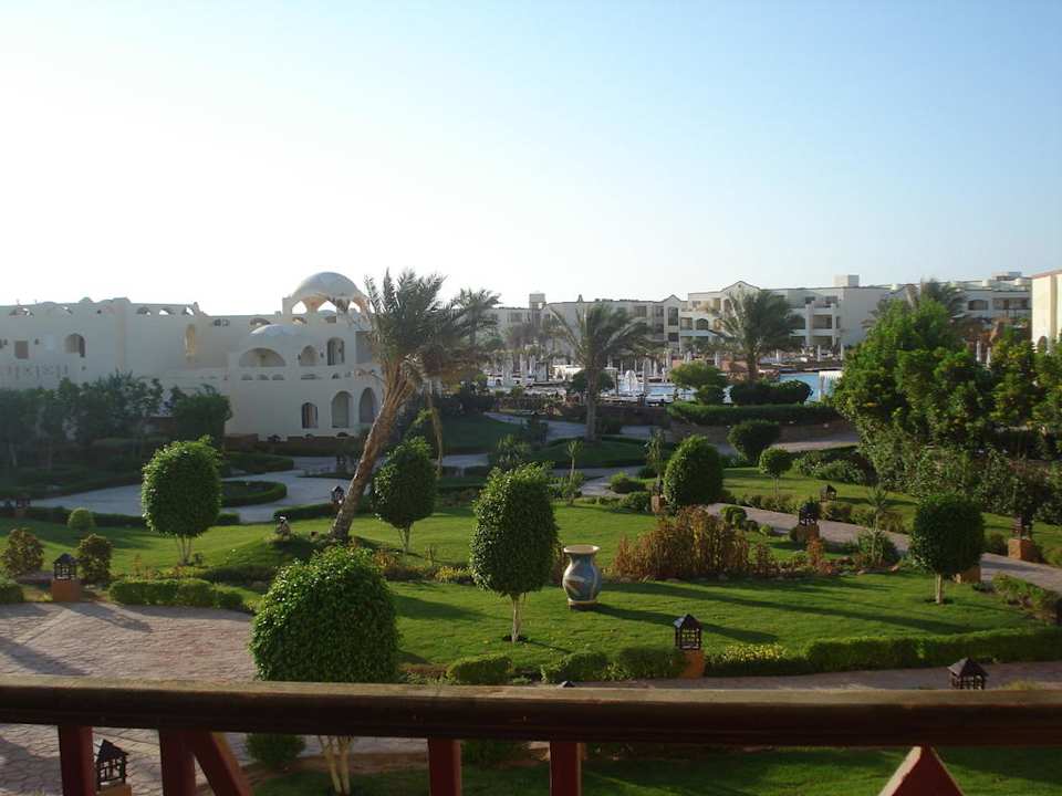 Widok z pokoju 5207 Regency Plaza Aqua Park & Spa