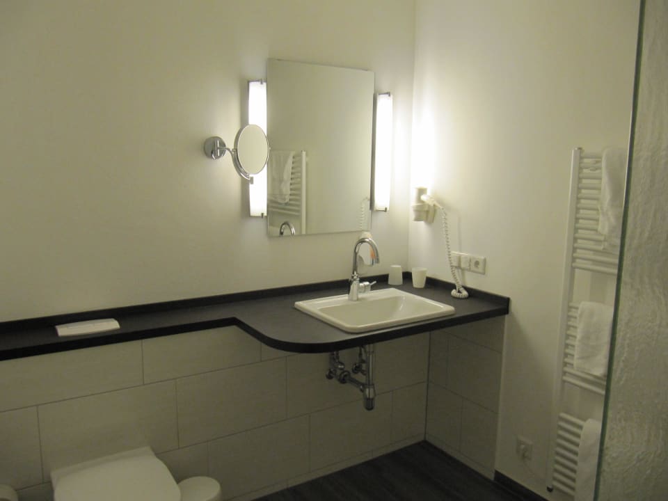 Waschtisch eingebaut Thöles Am Allerpark Verden