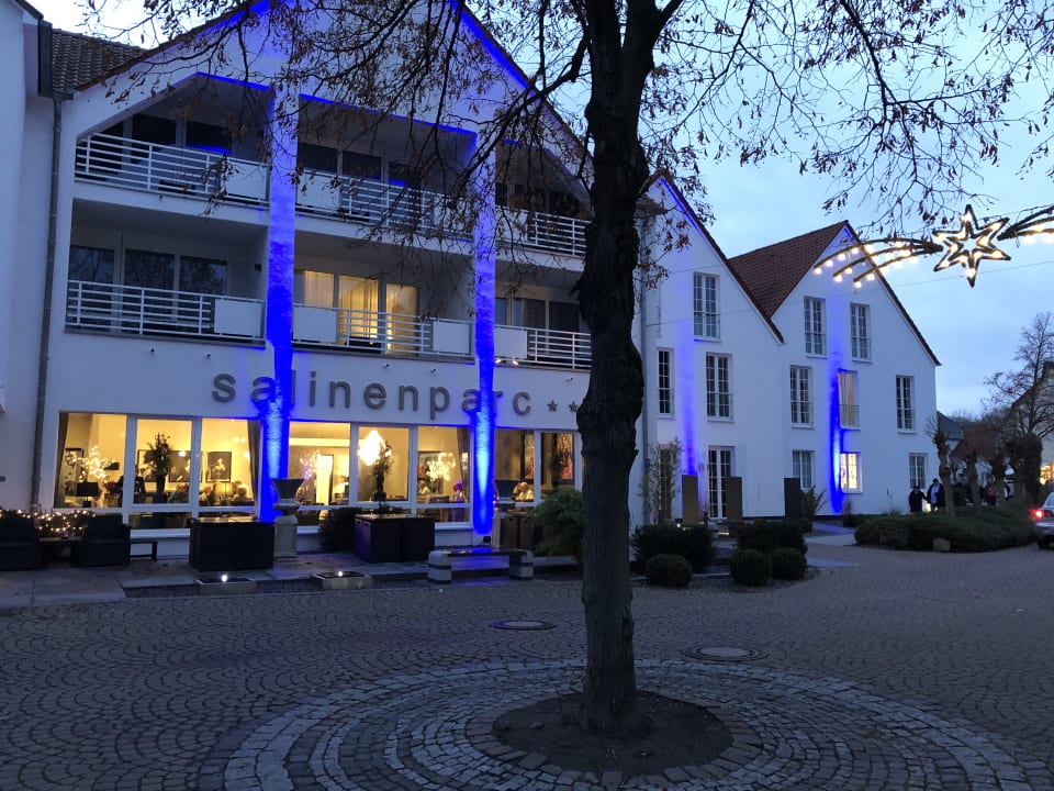 Außenansicht Kurhaus salinenparc - Design Boutique Hotel