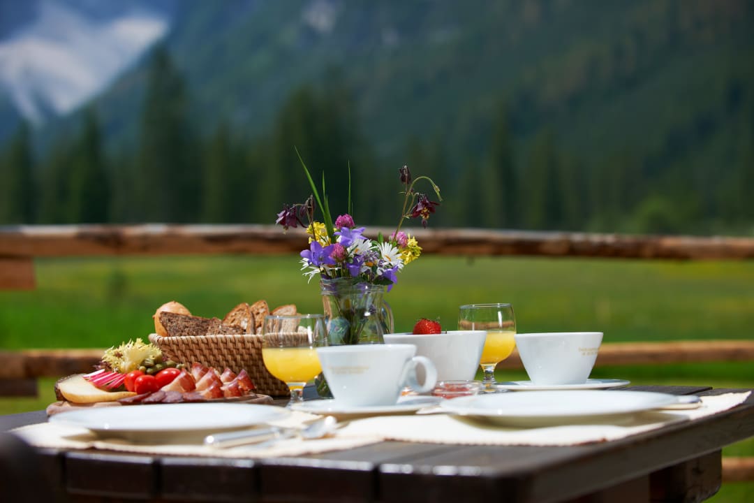 Gastro Hotel Dolomitenhof & Chalet Alte Post