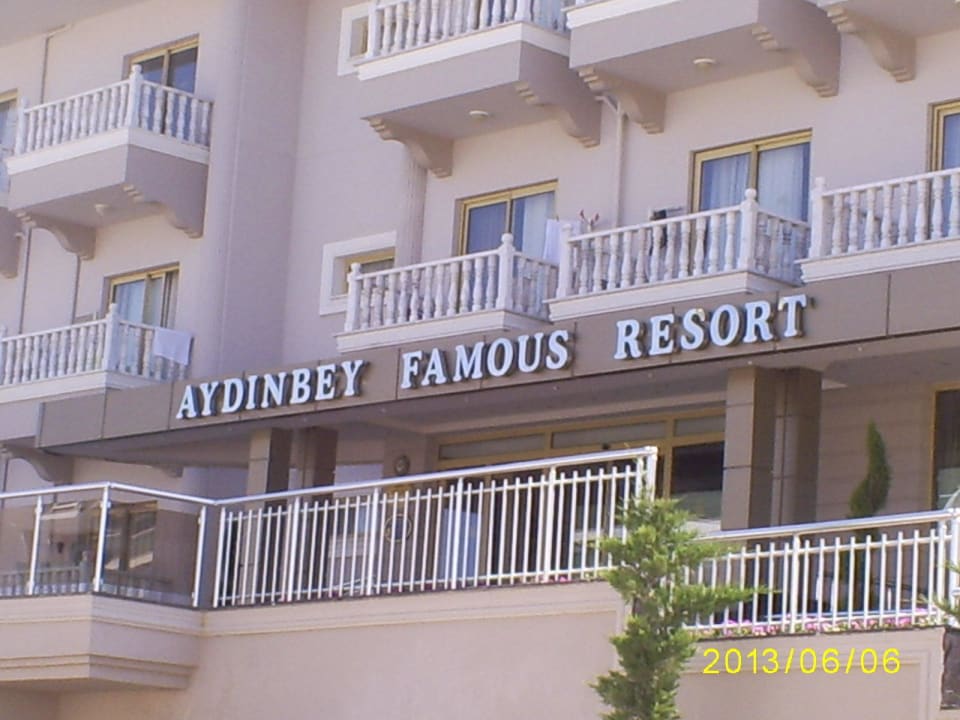 Eingang Aydinbey Famous Resort