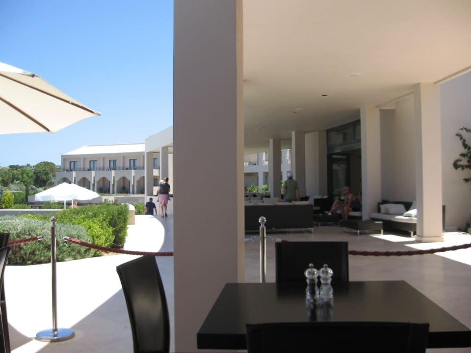 Budynek główny hotelu Atlantica Eleon Grand Resort, Tragaki