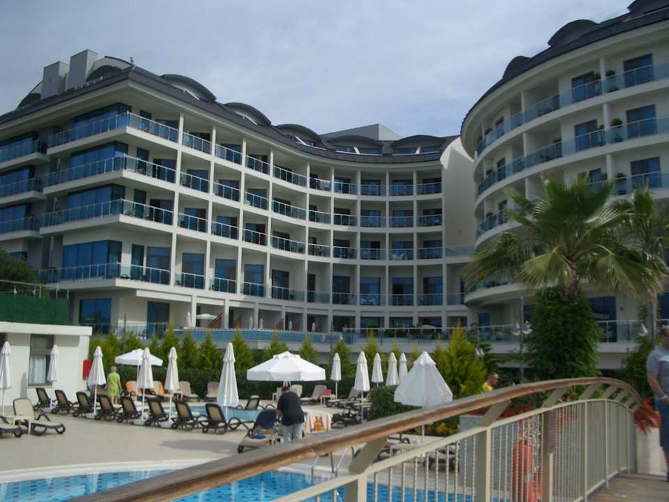 Zwei pools Commodore Elite Suites & Spa - Adults only
