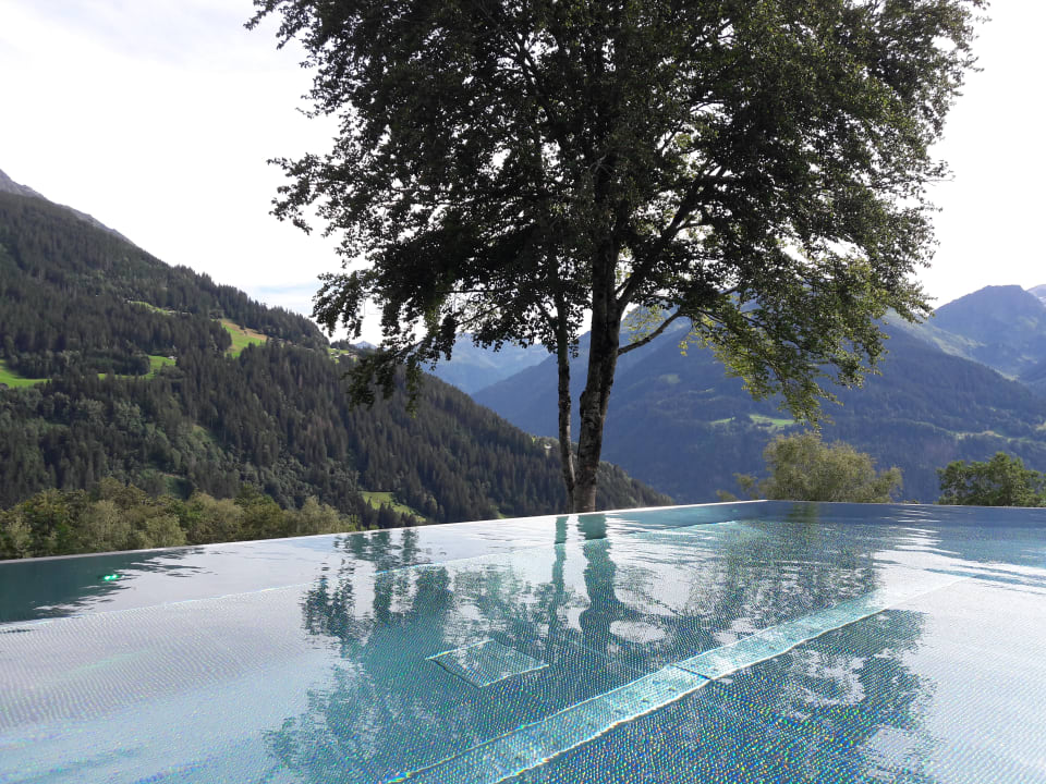 Pool Hotel Fernblick Montafon