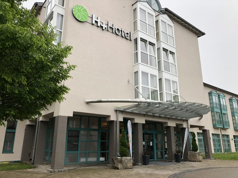 Außenansicht H+ Hotel Limes Thermen Aalen