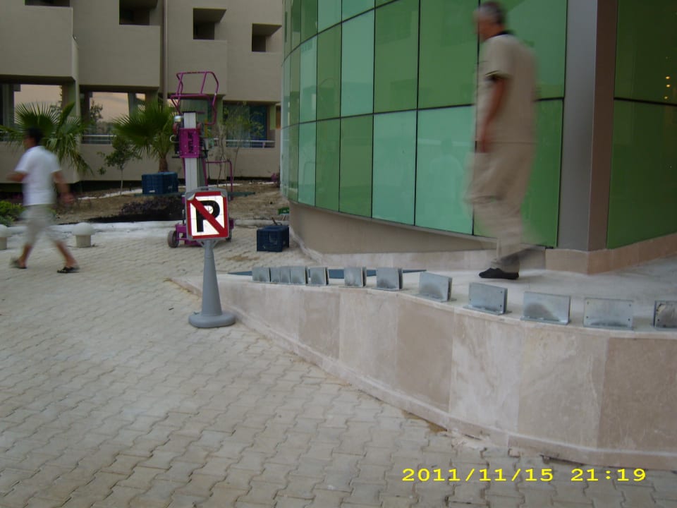 Haupteingang VONRESORT Golden Coast