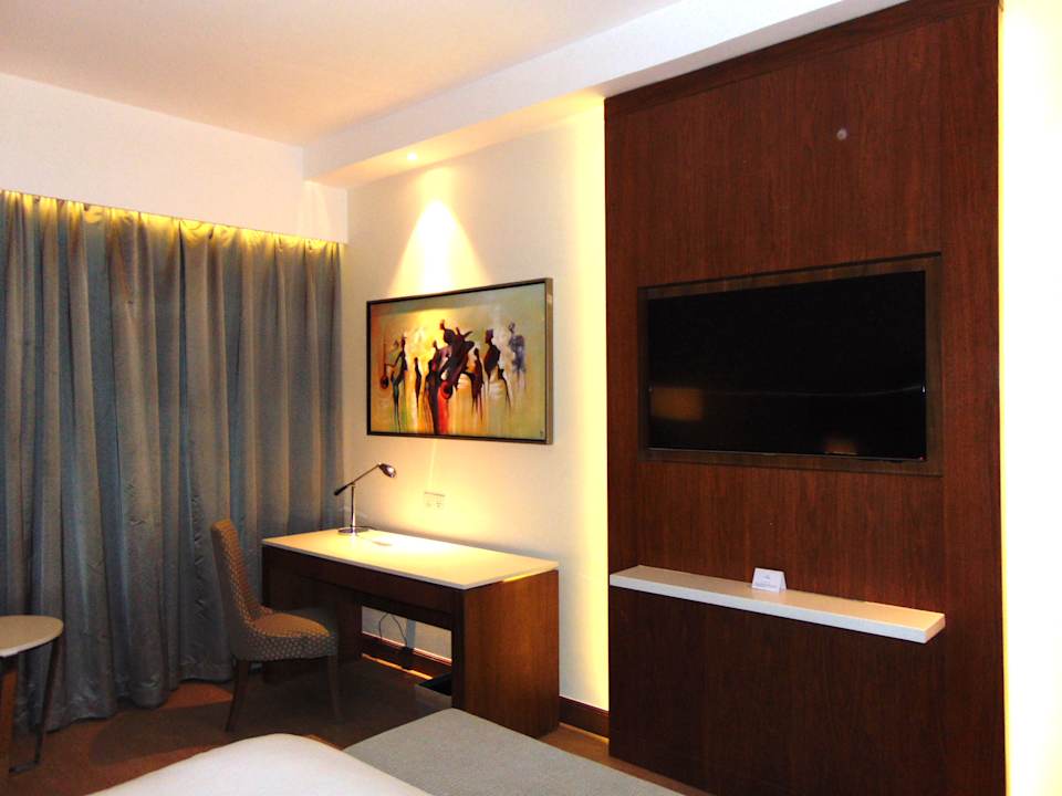 Zimmer Crowne Plaza Nairobi Airport