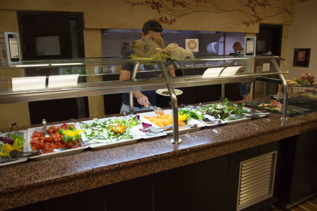 Salatbüffet Apollonia Beach Resort & Spa