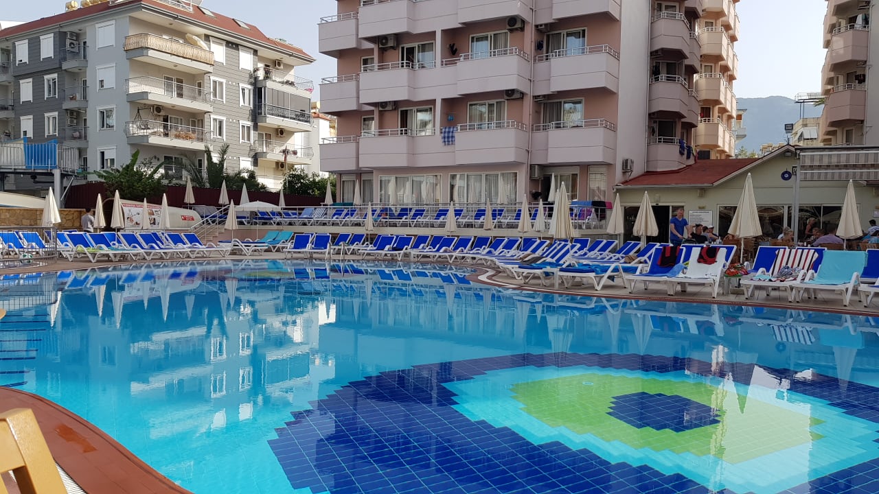 Pool Hotel Kahya