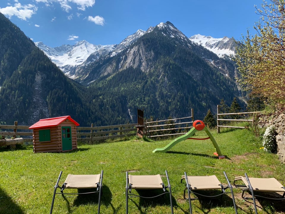 Gartenanlage Alpenchalets Königreich Innerböden