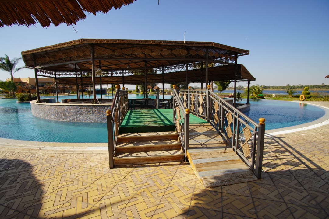 Pool Jolie Ville Kings Island Luxor