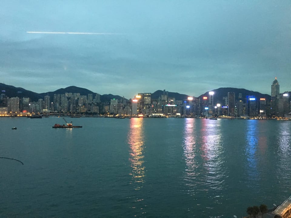 Ausblick vom Zimmer New World Millennium Hong Kong Hotel