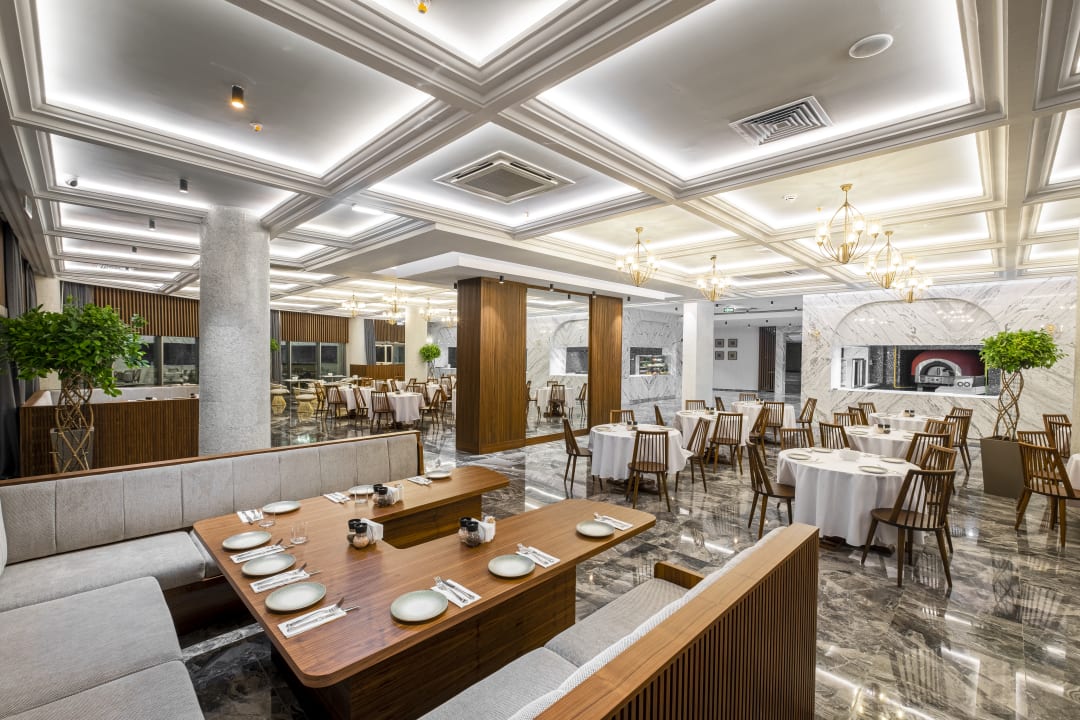 Gastro Rubi Platinum Sign