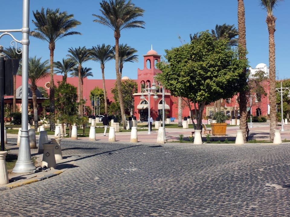 Außenansicht The Grand Hotel Hurghada