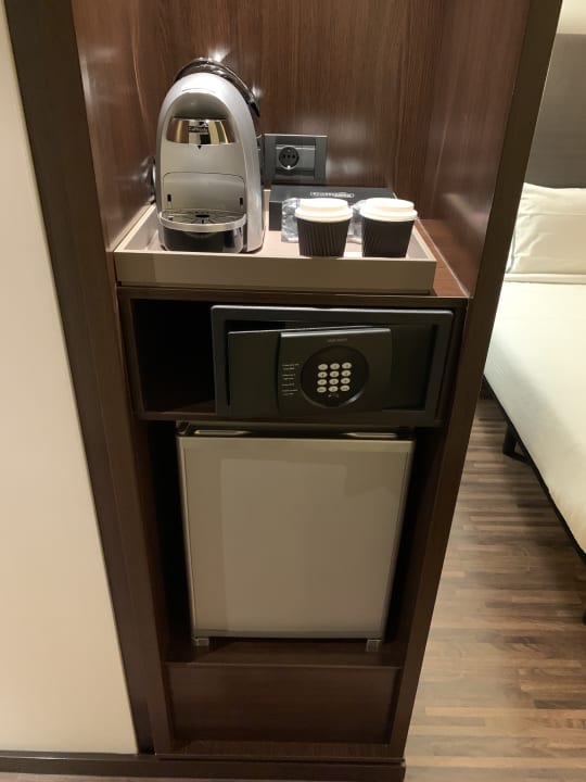 Zimmer AC Hotel Bologna by Marriott