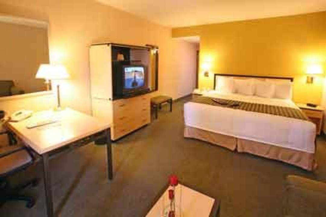 Habitacion cama king Casa Grande Business Plus By the US Consulate