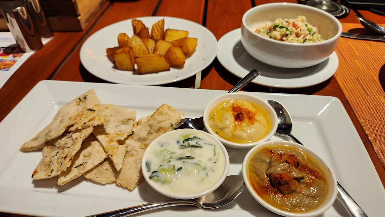 Gastro The Pavilions Phuket