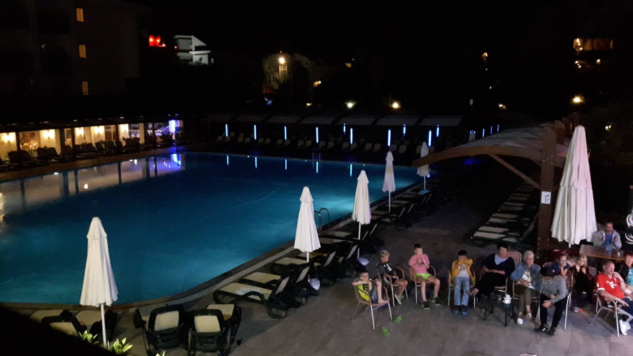 Abend Side Breeze Hotel
